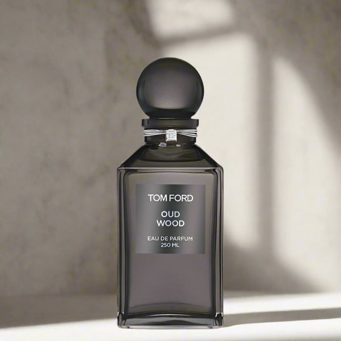 DOLCE & GABBANA / TOM FORD Tom Ford — Oud Wood – 100ml / 420g / 15*7*5cm – New Sealed - view 1