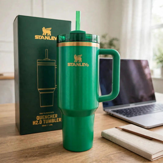 Rare 40oz Green Chorma The Flowstate Quencher H2.0 Tumbler NI - desk