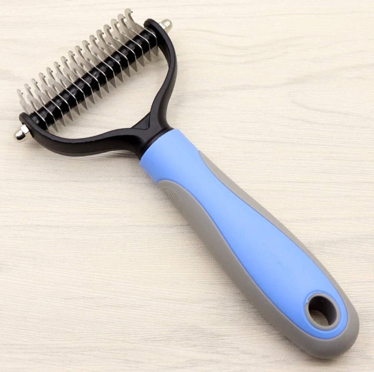 Pro Deshedding Brush for Cats & Dogs