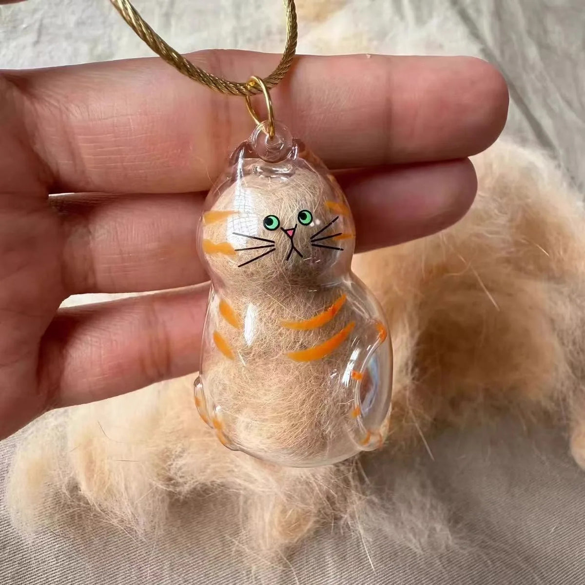 Pet Fur Memorial Capsule