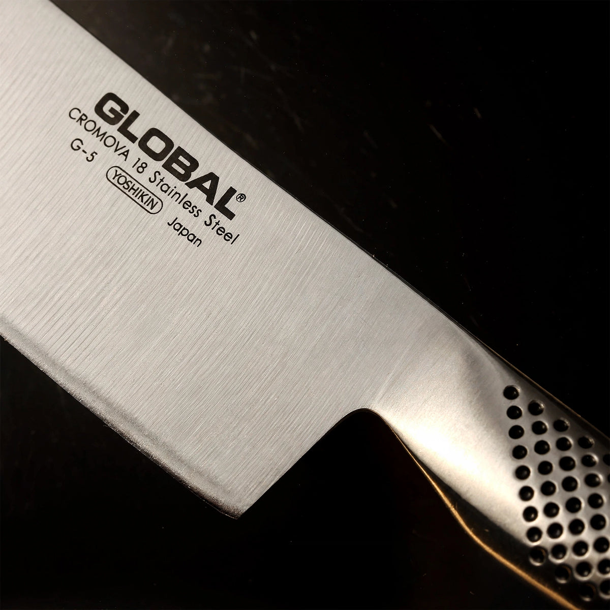 Global 7" Vegetable Knife G5 - macro