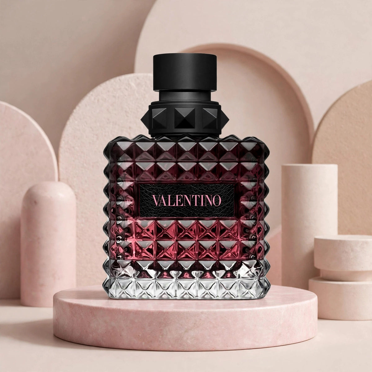 Valentino Donna Born In Roma Intense women Intense EDP 3.4oz - lifestyle 6