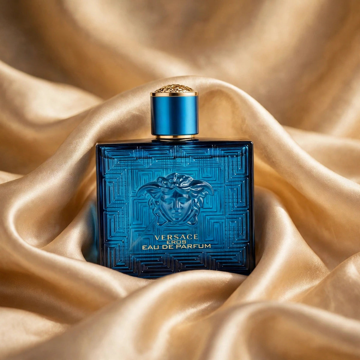 Versace Eros by Gianni Versace EDp 3.4oz - lifestyle 8