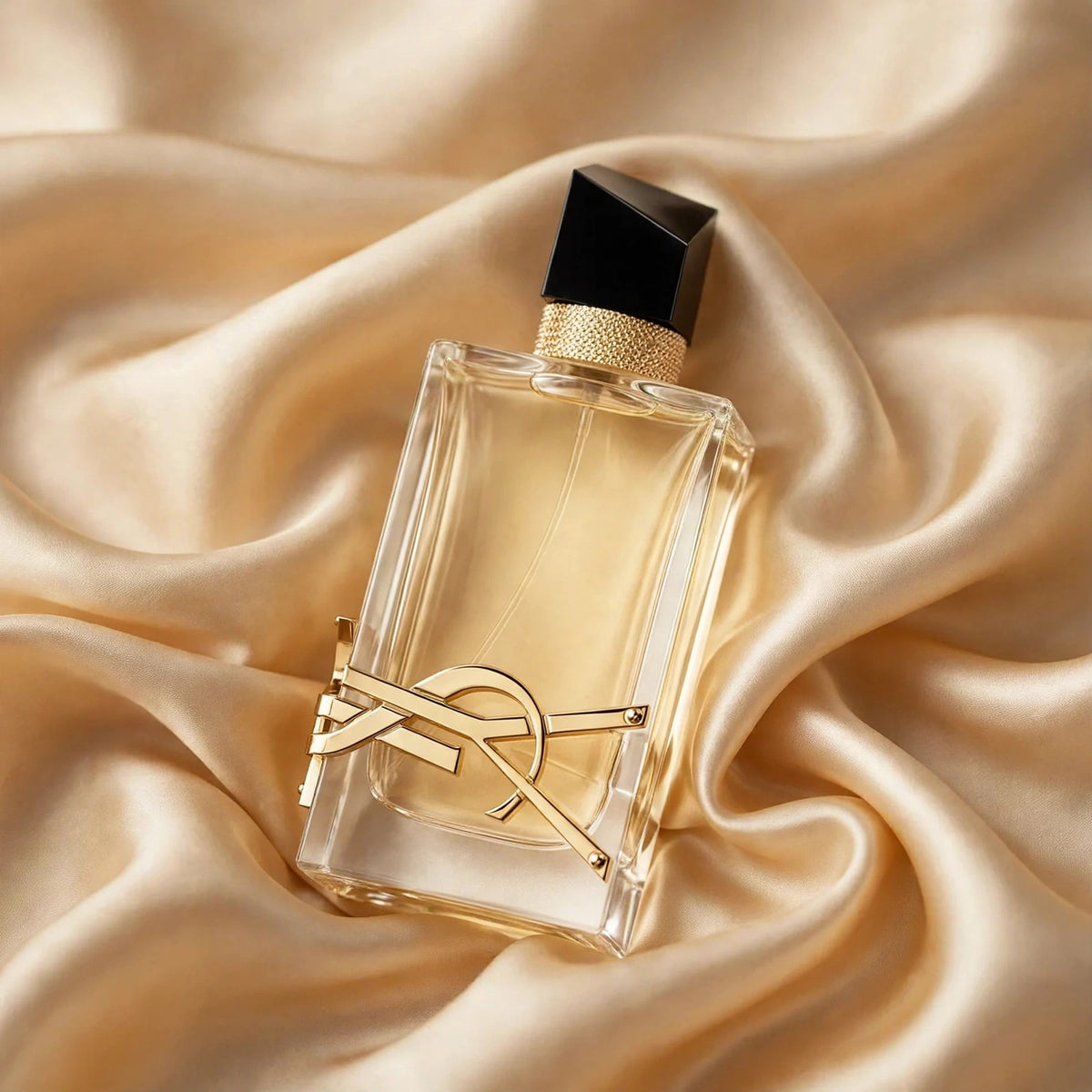 Libre by Yves Saint Laurent EDP 3oz - lifestyle 8