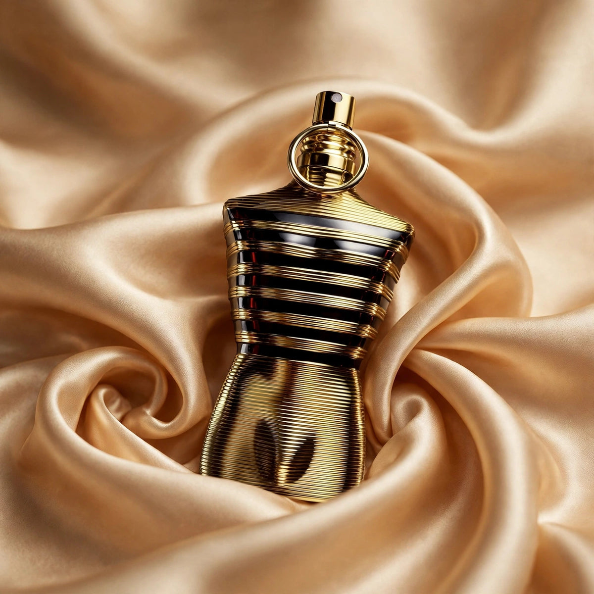 Jean Paul Gaultier Le Male Le Ultra Elixir Parfum 125ml - lifestyle 8