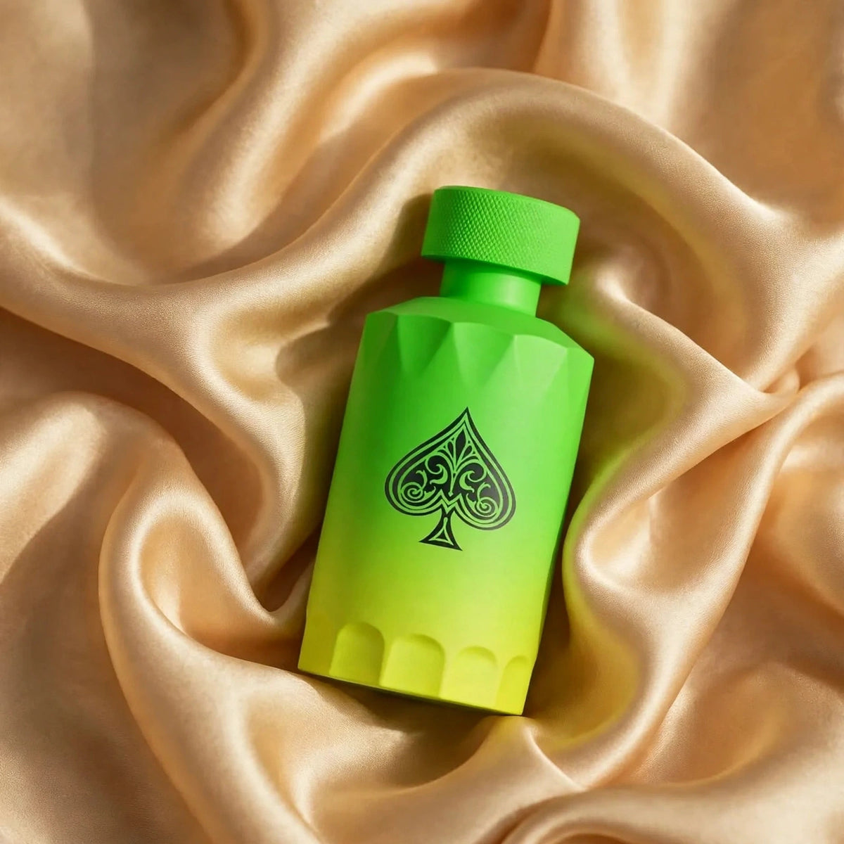 Jo Milano Game Of Spades Bonus Parfum 3.4oz - lifestyle 8