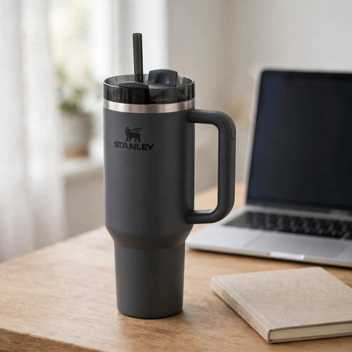 BLACK 40oz Quencher H2.0 FlowState Stainless Steel Vacuum Tumbler - desk