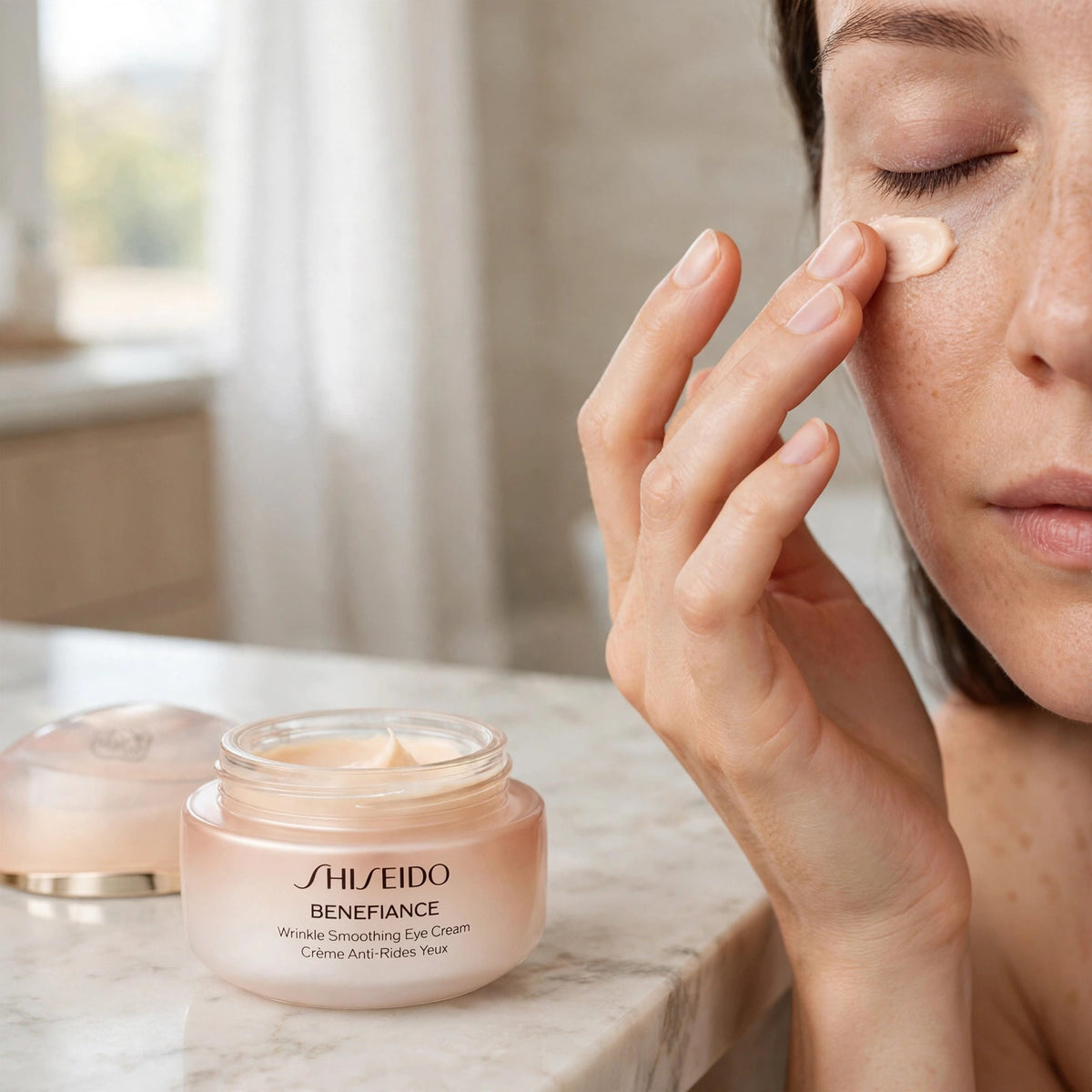 Shiseido Benefiance Wrinkle Smoothing Eye Cream 0.51 oz - howto