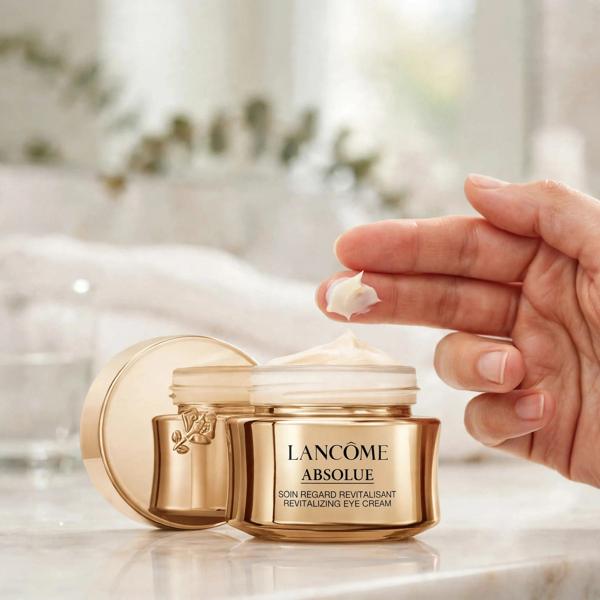 Lancome Absolue Revitalizing Eye Cream 20ml - howto