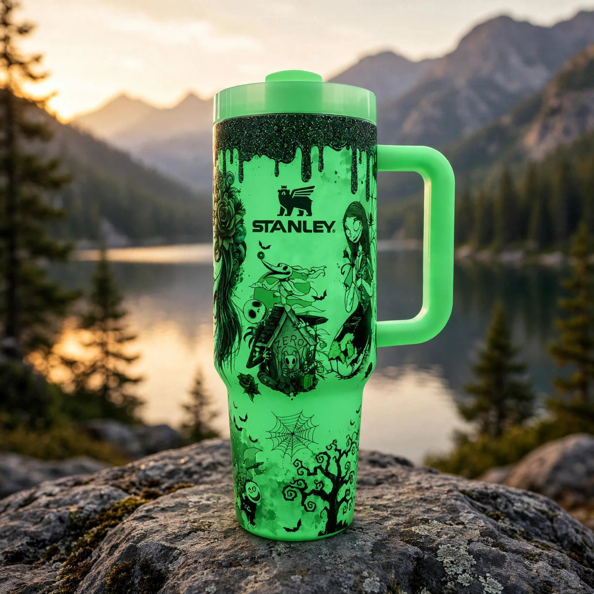 Quencher H2.0 HALLOWEEN WEB GLOW 40oz Limited Edition Tumbler - outdoor