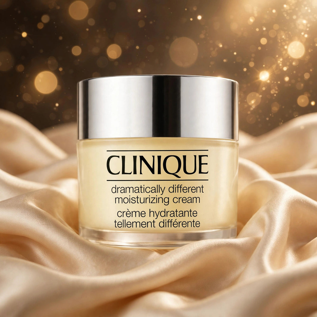 Clinique Dramatically Different Moisturizing Cream 50ml — lifestyle view 2