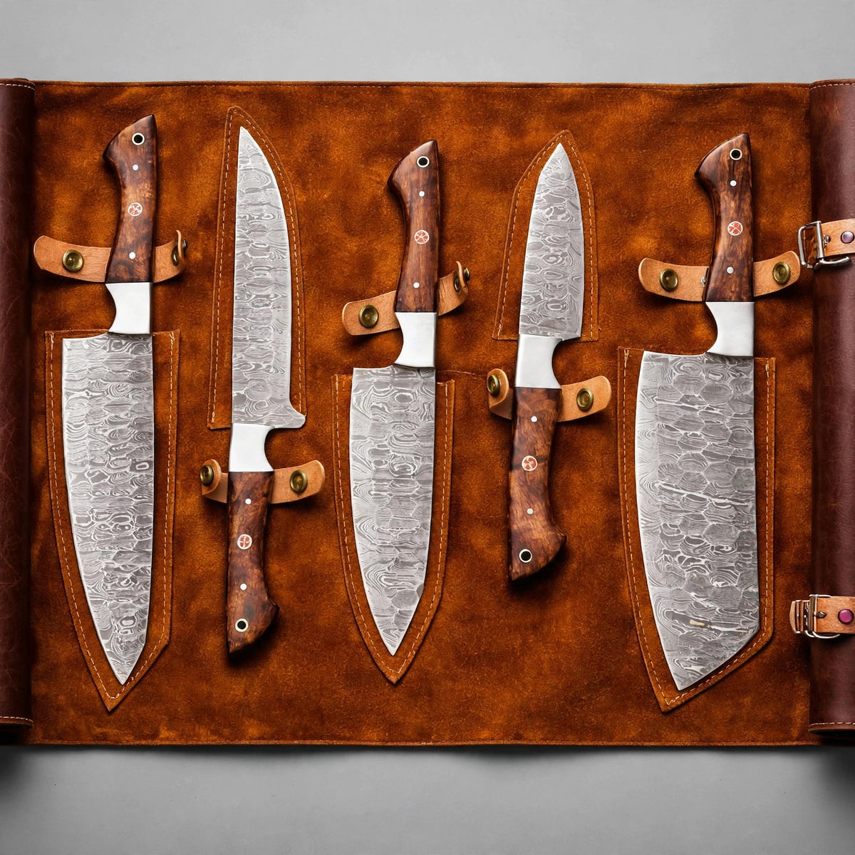 Wildrose - Damascus 5 Piece Chef Knife Set and Leather Roll - studio